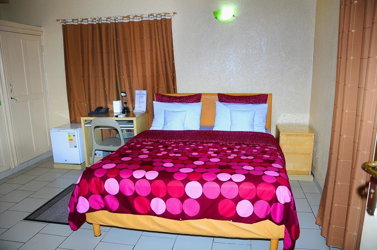 Hotel Saint Thomas Lomé Zewnętrze zdjęcie